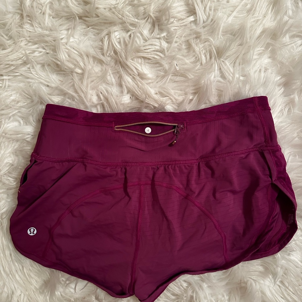 Lululemon Fast and Free Shorts 2” Inseam, Low Rise Size 4